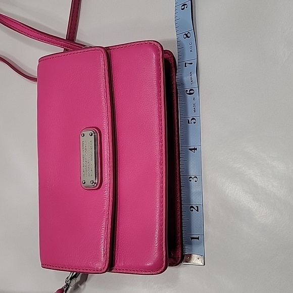 Marc by Marc Jacobs, Pink Crossbody, Awesome Condition! - Picture 7 of 10